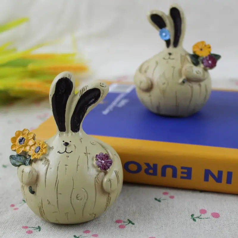 Easter Bunny Resin Rabbit Figurine for Home Decor